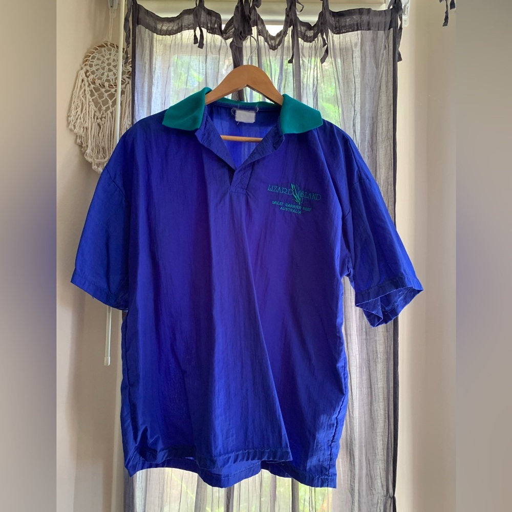 ✨VINTAGE✨ Polo // Great Barrier Reef